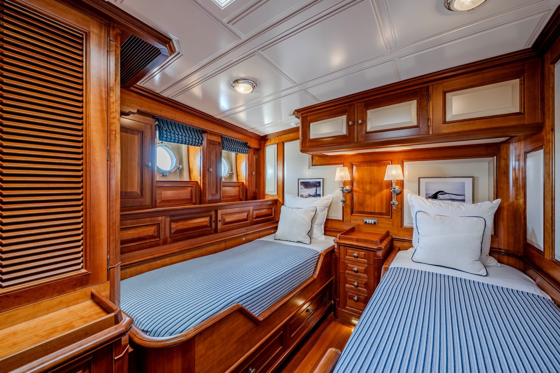 21-Royal Huisman FOFTEIN